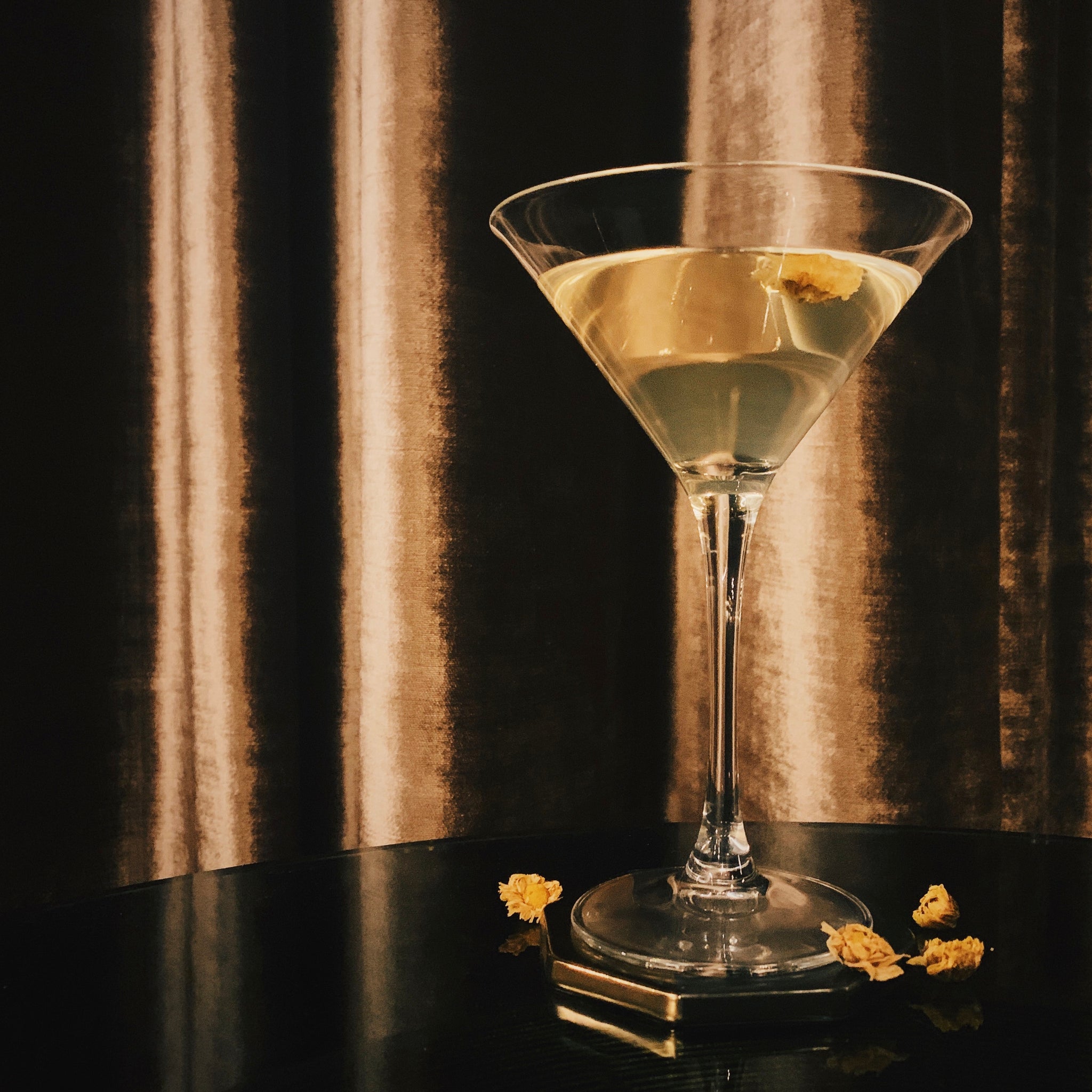 [SOLD OUT] Chrysanthemum Martini (serves two)